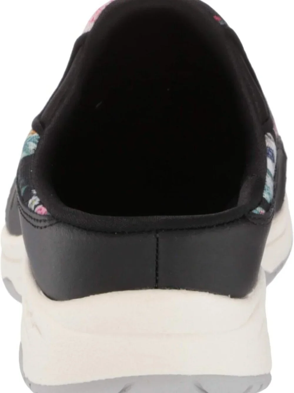 Comfortable Women's Slip-On Travel Shoes | Lightweight & Versatile Footwear